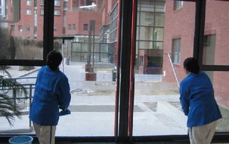 高效清洁，焕新羊城——百家人力为您提供专业的广州清洁服务与外包解决方案